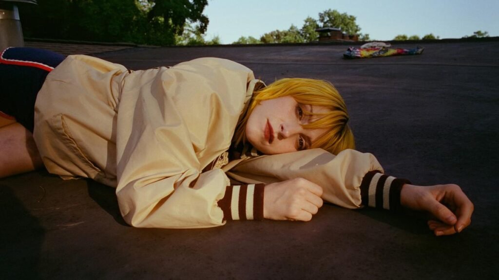 024431500_1762515025-Hayley_William__Lead____Photo_Credit_Zachary_Gray.jpeg