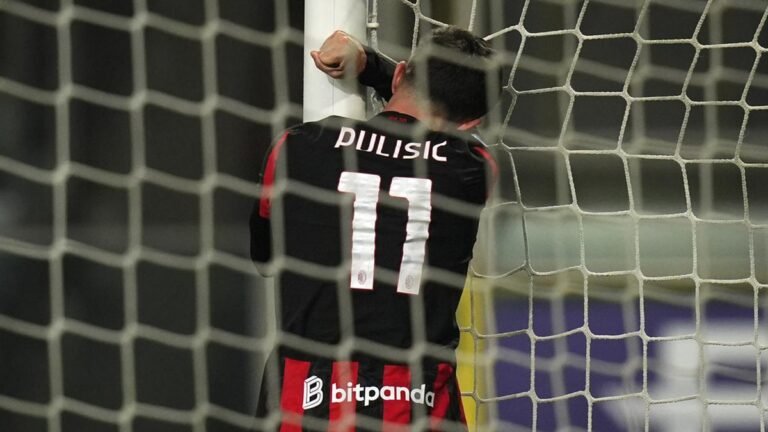 047790600_1762641768-AC_Milan_s_Christian_Pulisic.jpg