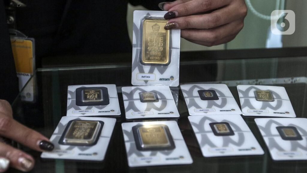 097767500_1610959712-20210118-Emas-Antam-8.jpg