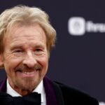 14-so-kam-es-zu-seinem-seltsamen-auftritt-16-9-spoton-article-1121639.jpg