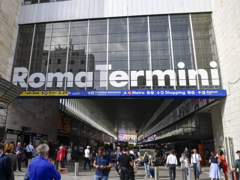 1586190554-roma-termini-lapresse.jpg