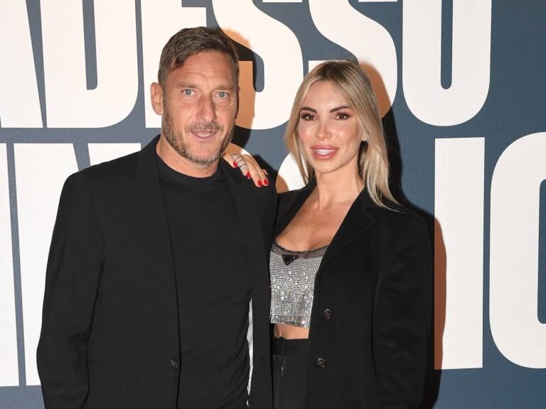 1716538228-totti-e-noemi.jpg