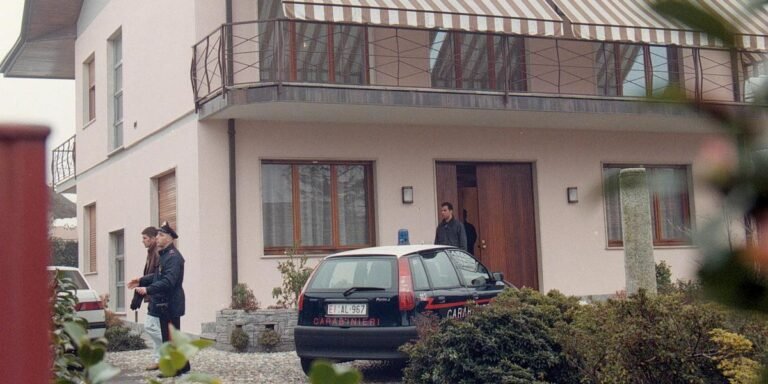 1762985532-del-grande.jpg