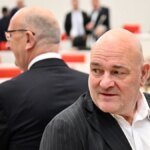 679cd83b-1871-4cbd-aa53-5ddc2f892fbb.jpg