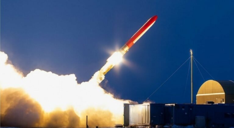 9192582_16164019_missile.jpg