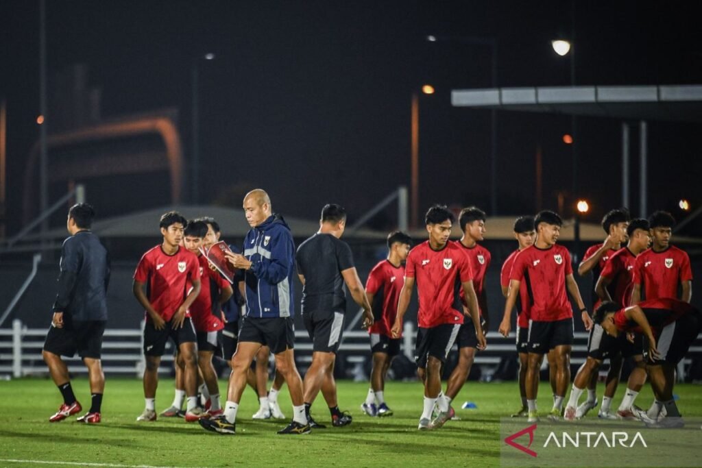 Persiapan-Timnas-Indonesia-U-17-jelang-lawan-Brasil-061125-Bay-11.jpg