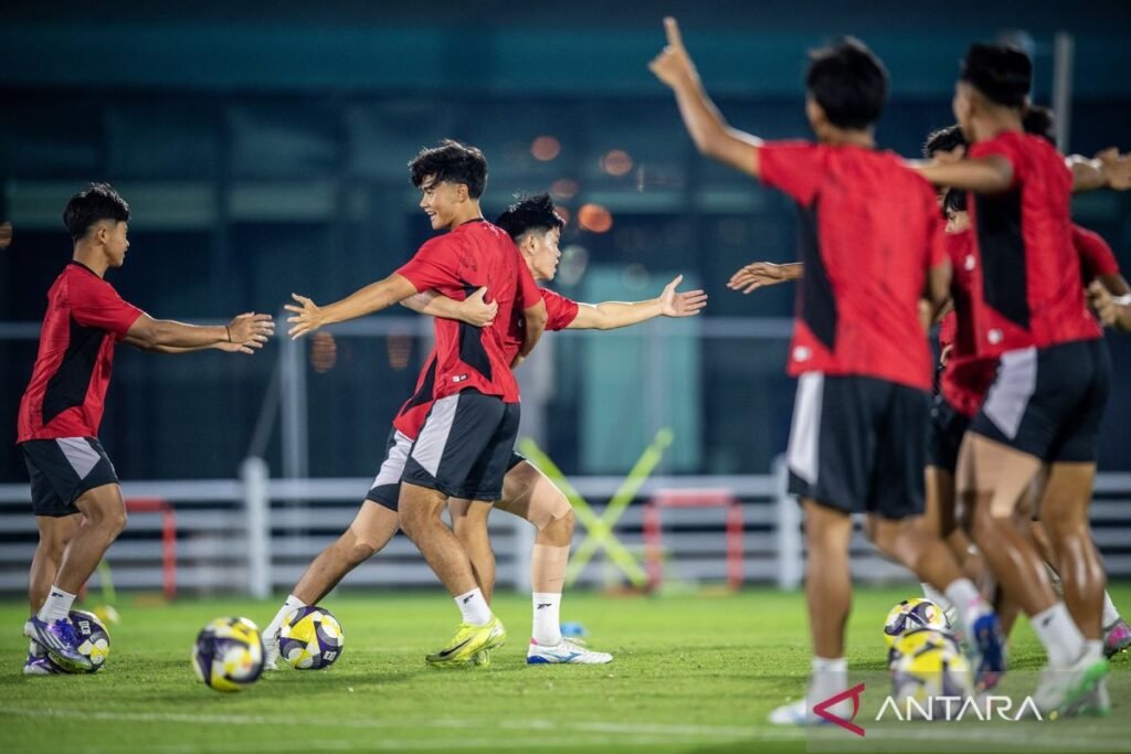 Persiapan-Timnas-Indonesia-U-17-jelang-lawan-Brasil-061125-Bay-2.jpg