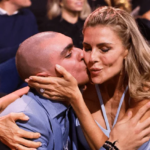 achille_costacurta_martina_colombari_fotogramma_ipa.png