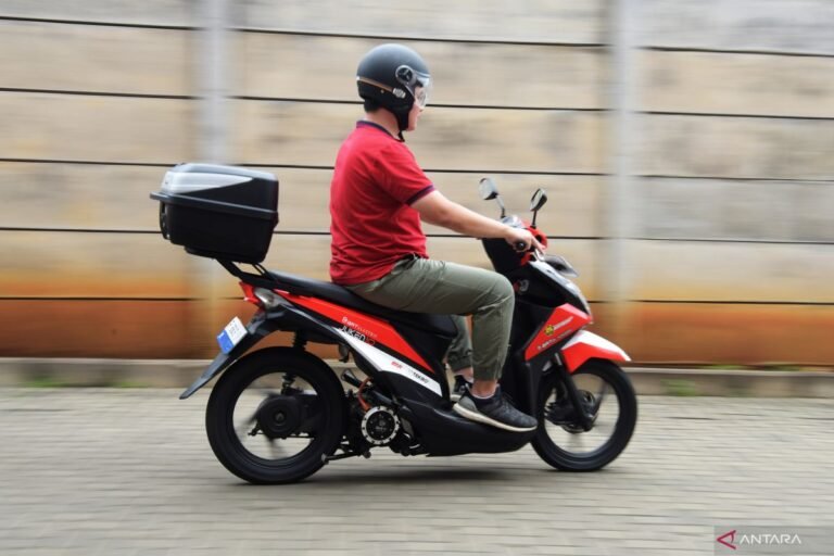 antarafoto-konversi-motor-listrik-221222-aww-1.jpg