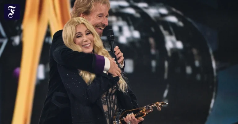 cher-wird-ganz-fest-von-thomas.jpg.webp.webp