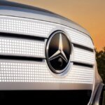 details-stehen-noch-aus-mercedes-hat-vom-glc-bislang-nur-den-kuehlergrill-gezeigt.jpg