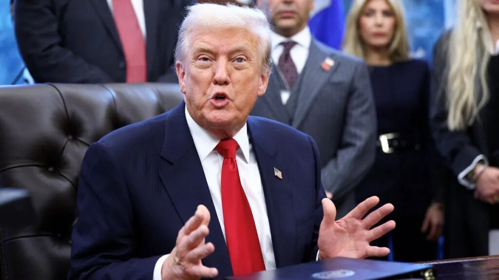 donald-trump-der-us-praesident-kaempft-mit-sinkenden-zustimmungswerten-in-den-usa.jpg
