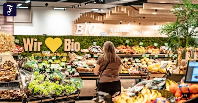 ein-edeka-supermarkt-in.jpg.webp.webp