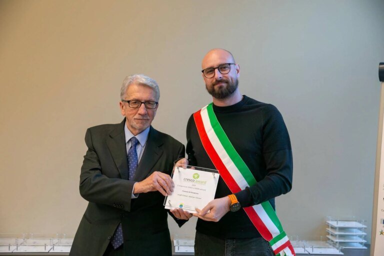 giorgio_germani_fondazione_sodalitas_premia_il_vicesindaco_di_vimodrone_marco_albertini.jpeg