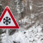 glatteis-fuehrt-zu-zahlreichen-unfaellen-in-baden-wuerttemberg-symbolbild.jpg