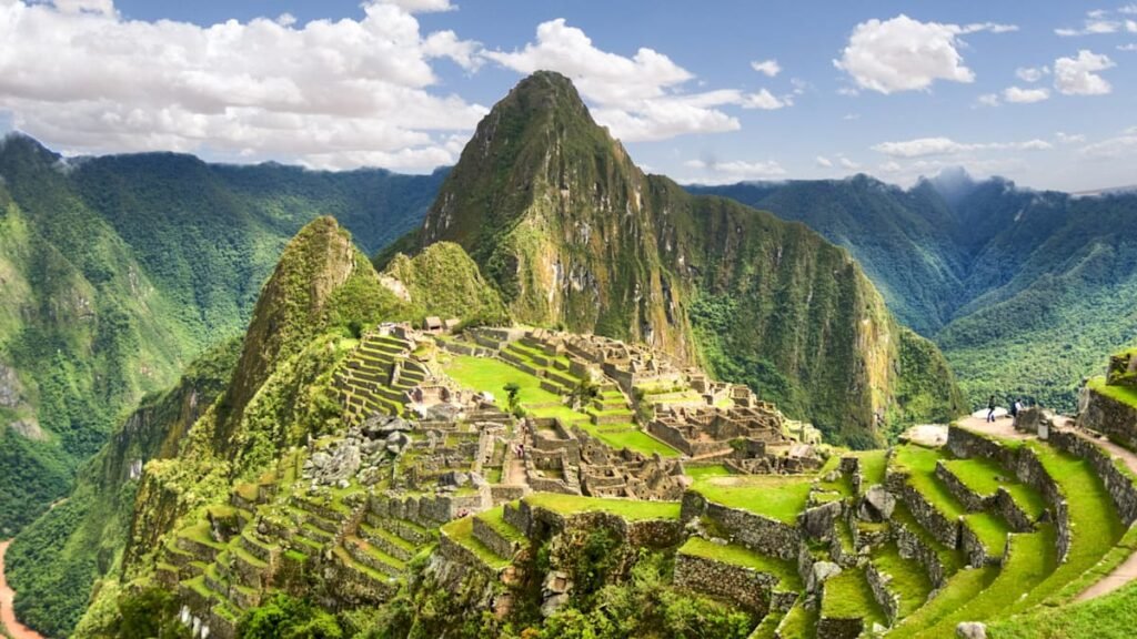 machu-picchu-peru.jpeg