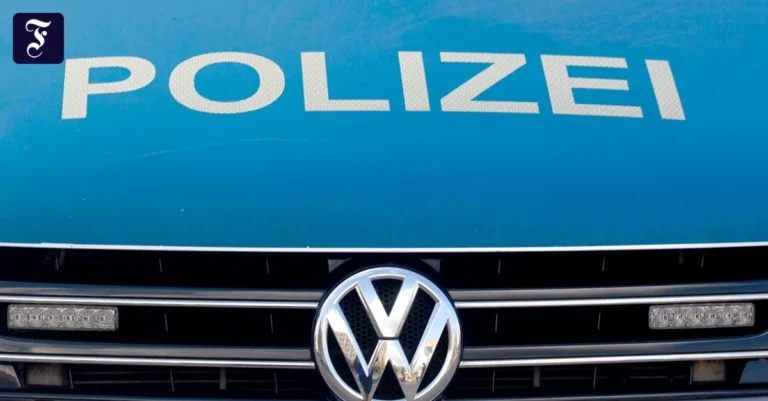 polizeiwagen-symbolbild.jpg.webp.webp