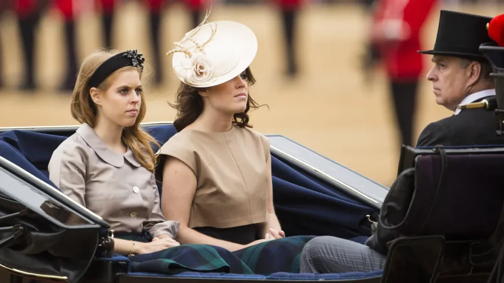 prinzessin-beatrice-prinzessin-eugenie-und-andrew-mountbatton-windsor-die-schwestern-sind-die-einzig.webp