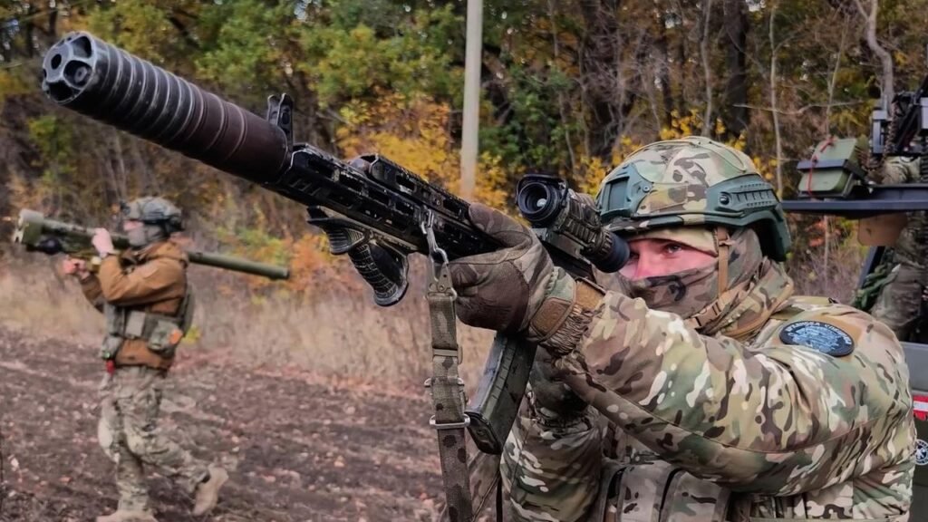 russische-soldaten-schiessen-ukrainische-drohnen-ab-1001280x720.jpeg