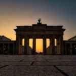 Die-Sonne-geht-hinter-dem-Brandenburger-Tor-auf.jpg