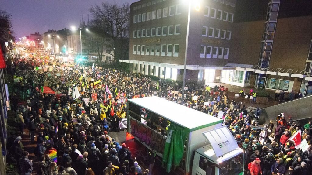 More-than-50-000-people-take-part-in-a-large-demonstration-against-the-newly-launched-AFD-youth-orga.jpeg