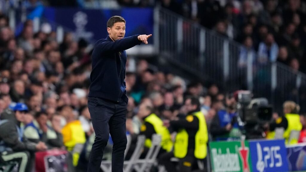 Xabi-Alonso-head-coach-of-Real-Madrid-gives-instructions-during-the-UEFA-Champions-League-2025-26-Le.jpeg