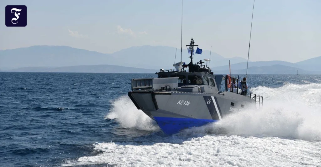ein-boot-der-griechischen.webp.webp