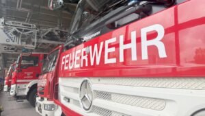 feuerwehr-einsatzwagen-100.jpg
