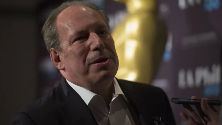 hans-zimmer-bei-der-oscar-verleihung-2018-archivbild-fuer-den-gebuertigen-frankfurter-waere-es-berei.webp