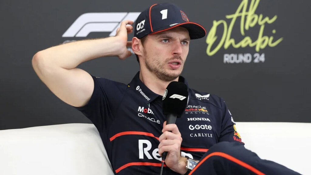 leicht-gereizt-max-verstappen-auf-der-pressekonferenz-nach-dem-saisonfinale-in-abu-dhabi.jpg