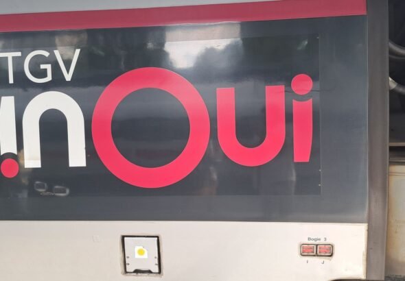 logo-tgv-inoui-68d38bab26ff3626626854.jpg