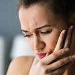 nicht-selten-sind-bei-einer-nasennebenhoehlenentzuendung-auch-zahnschmerzen-zu-spueren.jpg