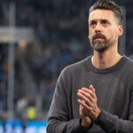 sandro-wagner-der-38-jaehrige-hatte-in-augsburg-einen-vertrag-bis-2028-unterschrieben.jpg