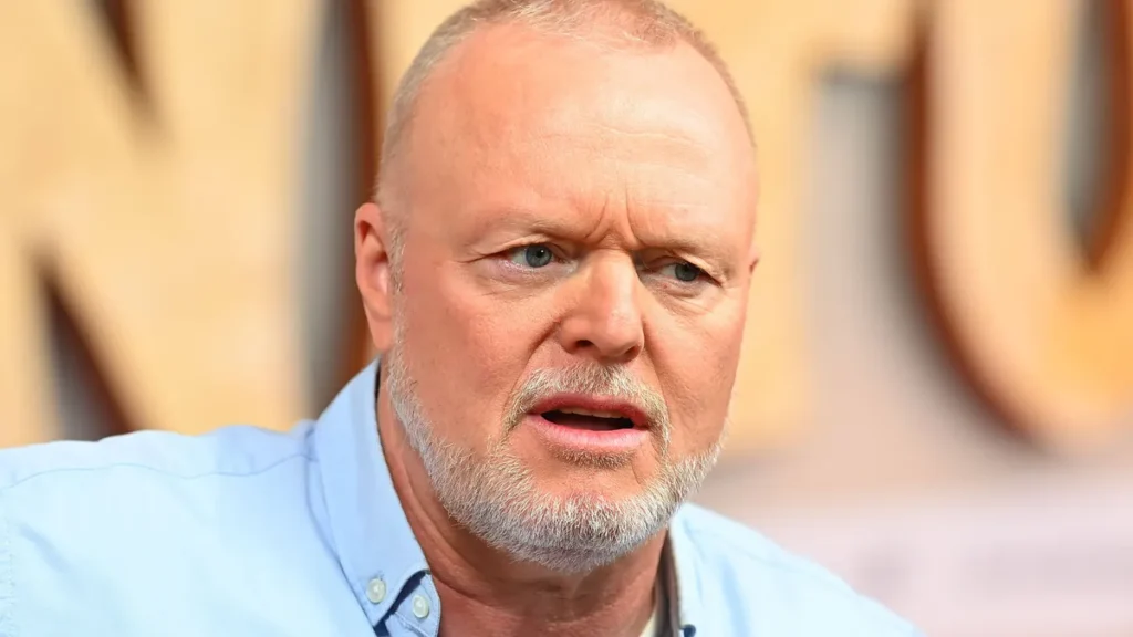stefan-raab-einzelbild-angeschnittenes-einzelmotiv-portraet-portrait-portraet-filmpremiere-das-kanu.webp