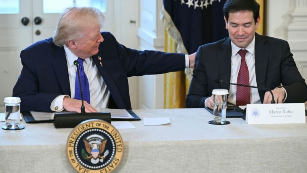 11-trump-l-und-rubio-2d5e6abb245b1eba.jpg