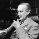 1699513770-j-r-r-tolkien-orig.jpeg