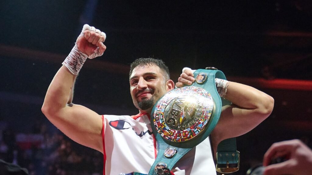1768095965_10-01-2026-Nordrhein-Westfalen-Oberhausen-Boxen-Schwergewicht-WBC-Kabayel-Deutschland-Knyba-Polen-Ko.jpeg