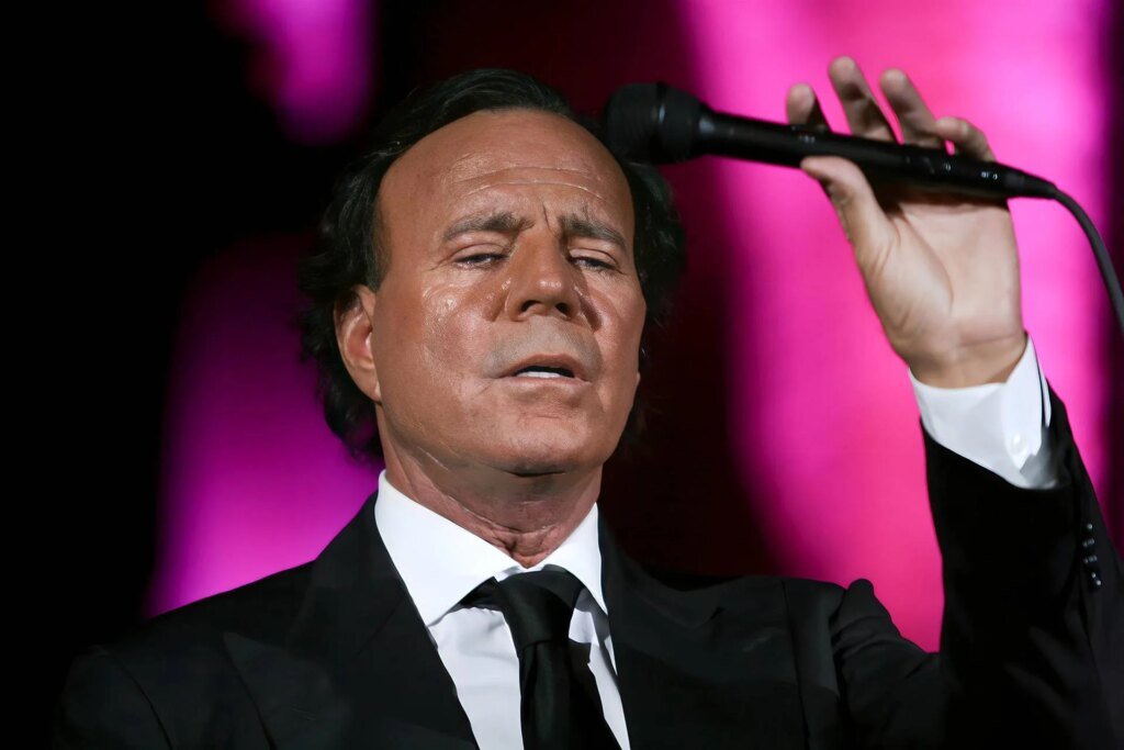 1768676466_julio_iglesias_ftg_ipa.jpeg