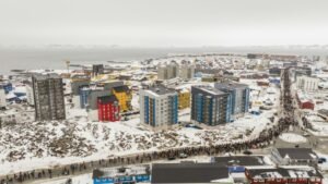 18-blick-auf-groenlands-hauptstadt-nuuk-17c587de8033265b.jpg