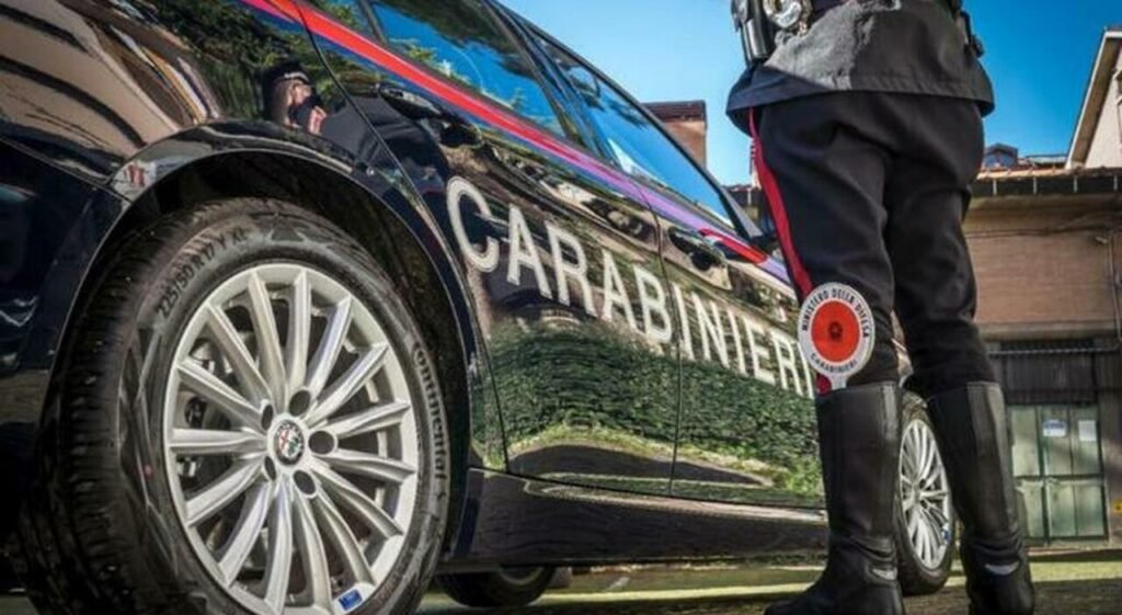 9303669_17171403_carabinieri_2.jpg