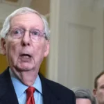 der-republikaner-mitch-mcconnell-archivbild-will-keine-haushaltssperre-riskieren-und-stellt-sich-dam.webp
