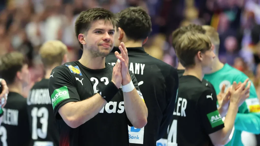 deutschland-spanien-ehf-handball-em-2026-renars-uscins-deutschland-23-handball-ehf-europameisterscha.webp