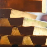 goldbarren-der-deutschen-bundesbank-die-staatlichen-und-privaten-gold-vorraete-haben-eine-neue-rekor.webp