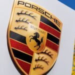 porsche-logo-U55103517320JUq-1440x752@IlSole24Ore-Web.jpg