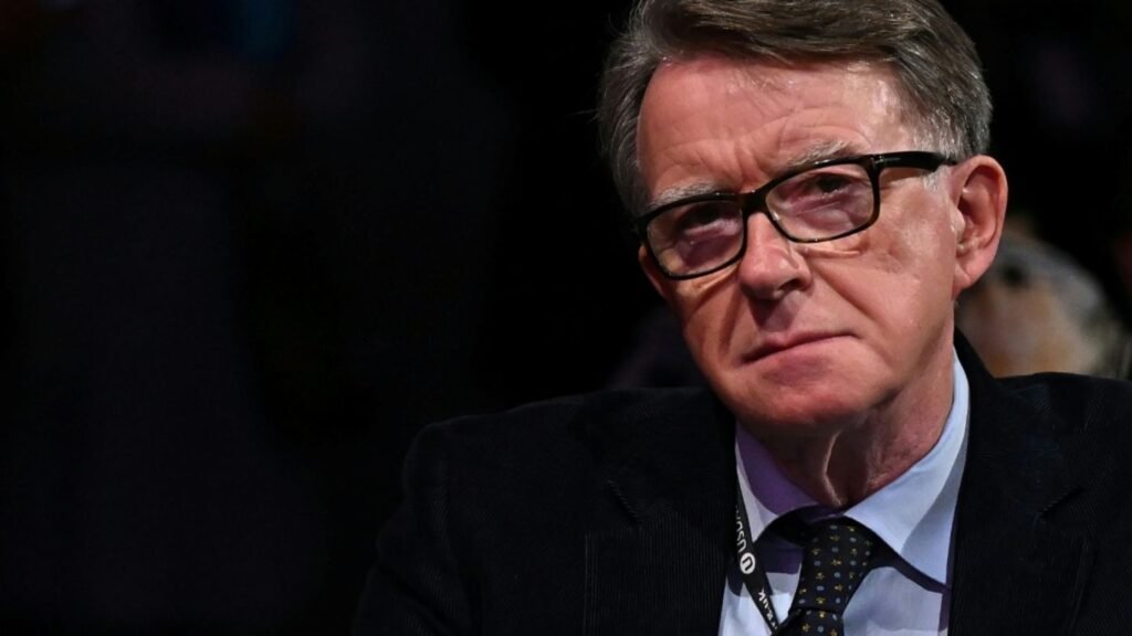 03-peter-mandelson-gibt-seinen-sitz-im-house-of-lords-ab-61ea7704ac4a0356.jpg