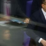 09-dobrindt-mitte-januar-im-bundestag-648b8b50a305dd19.jpg