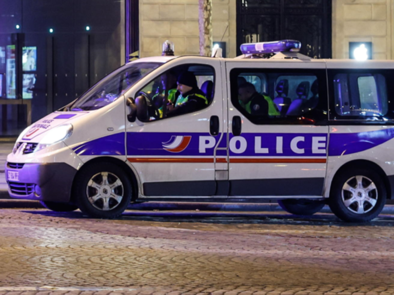 1770146091-police.PNG