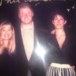 27-clinton-mitte-mit-epstein-re-auf-einem-foto-15fb0bfe67c67983.jpg