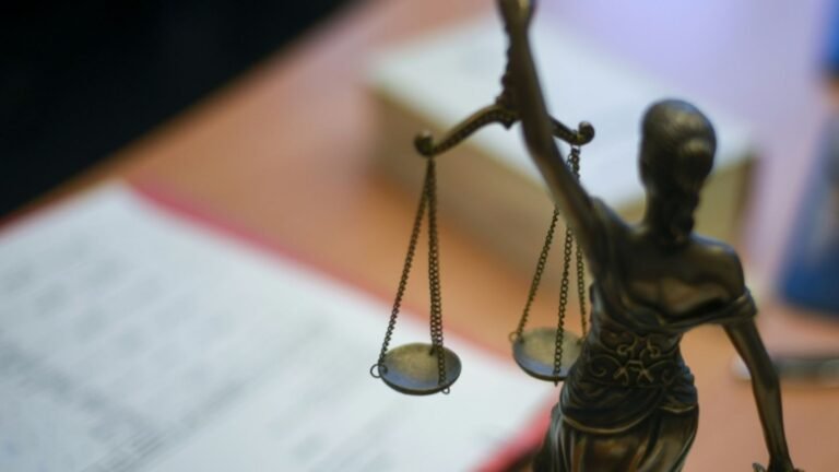 27-darstellung-der-justitia-ab9f2eaa4be4f103.jpg