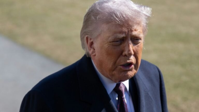 27-uspraesident-donald-trump-84827bd1252e8ba9.jpg